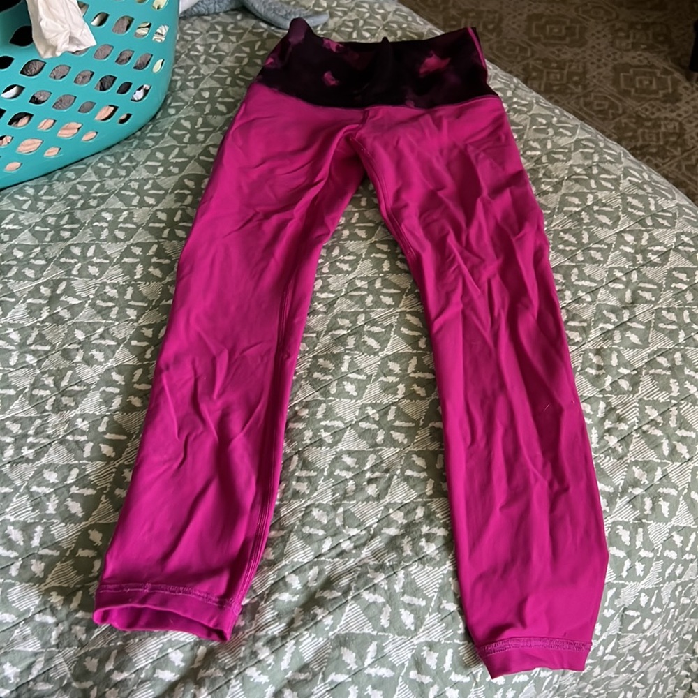 Lululemon Pink/ Raspberry Color Size 4. Normal We… - image 3